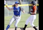 LPGE third baseman Kayla Drevlow turned to throw after recording the force out.