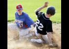 USA second baseman Peyton Jackson placed the tag on LPGE’s Matt Roe on a stolen base attempt.